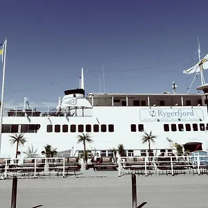 Ελέγξτε τη διαθεσιμότητα